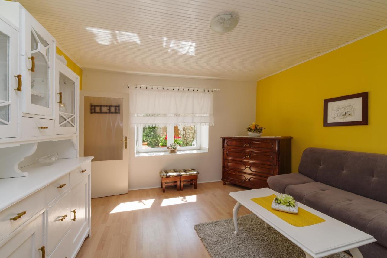 Barac Rural Holiday Home Grižane Eksteriør billede